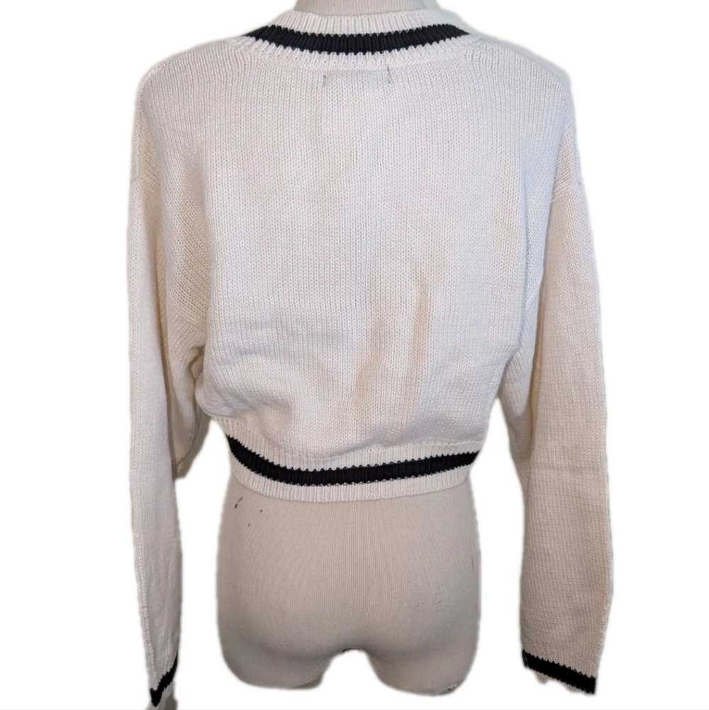 Nwt Ladies Love Tree White & Black  Cable Cardigan Size Small - Picture 3 of 8